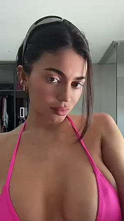 Kylie Sexy Bikini TikTok (deleted)'