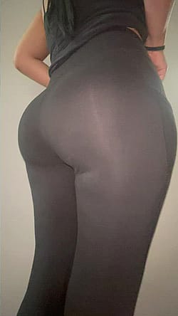 Leggings Usually Make A Girls Ass Sit Up And Look Better But I Swear My 45 Inch Cheeks Look Better Without Them! What Do You Think?!?'