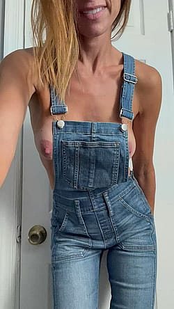 You’ll Never Look At Moms In Overalls The Same'