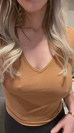 Mom Of 2 Almost 35…would You Still Let Me Ride Your Cock?'