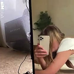Teen Filming Herself Riding Doggy'