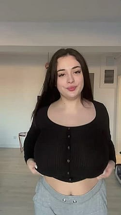 Hey Pappi This Boobs Need A Hard Shaft Between Them ?'