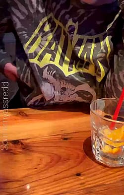 Being Naughty In The Restaurant After Some Drinks ? [gif]'