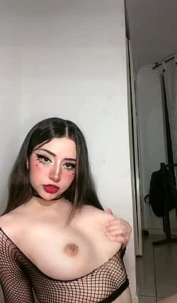 Got Bored Anyone Want To Fuck This E-fuckdoll'
