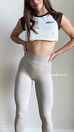 How Do You Like My Yoga Outfit??'