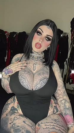 Big Booty Goth Stripper'