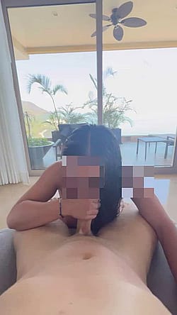 Vacations Are More Fun When You Go With A Hotwife'