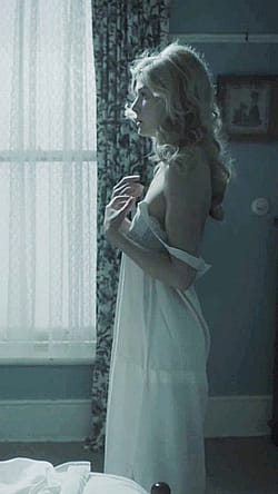 Rosamund Pike In WOMEN IN LOVE (2011)'