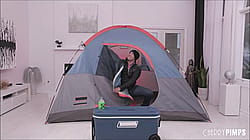 [Dakota Tyler 20] Dakota Tyler Really Knows How To Pitch A Tent'
