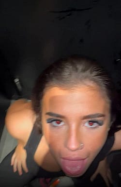 This Fuckdoll Will Suck You Off Anywhere 😮'