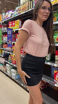 I Wore My Butt Plug Grocery Shopping [GIF]'