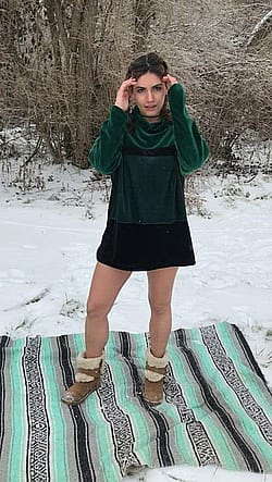 Flashing In The Snow'