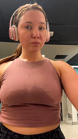 Getting naked at the gym because I'm - [BTBF] 🥵'